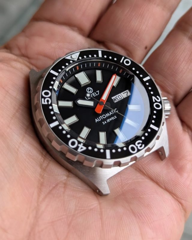 ソビエト製ヴィンテージウォッチ BOSTOK コマンダースキー